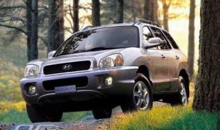 华泰圣达菲为什么挂的北京现代的标示 北京现代华泰圣达菲